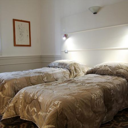 Max Apartment Verona Buitenkant foto